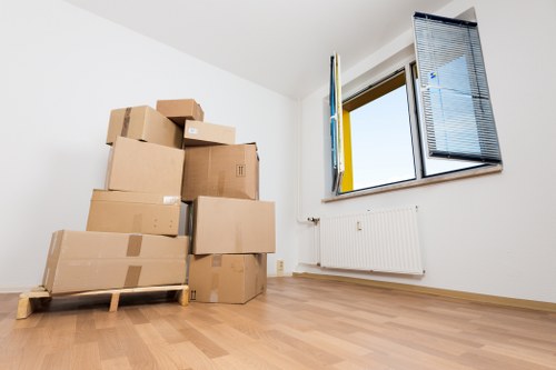 Residential move planning for a Notting Hill home